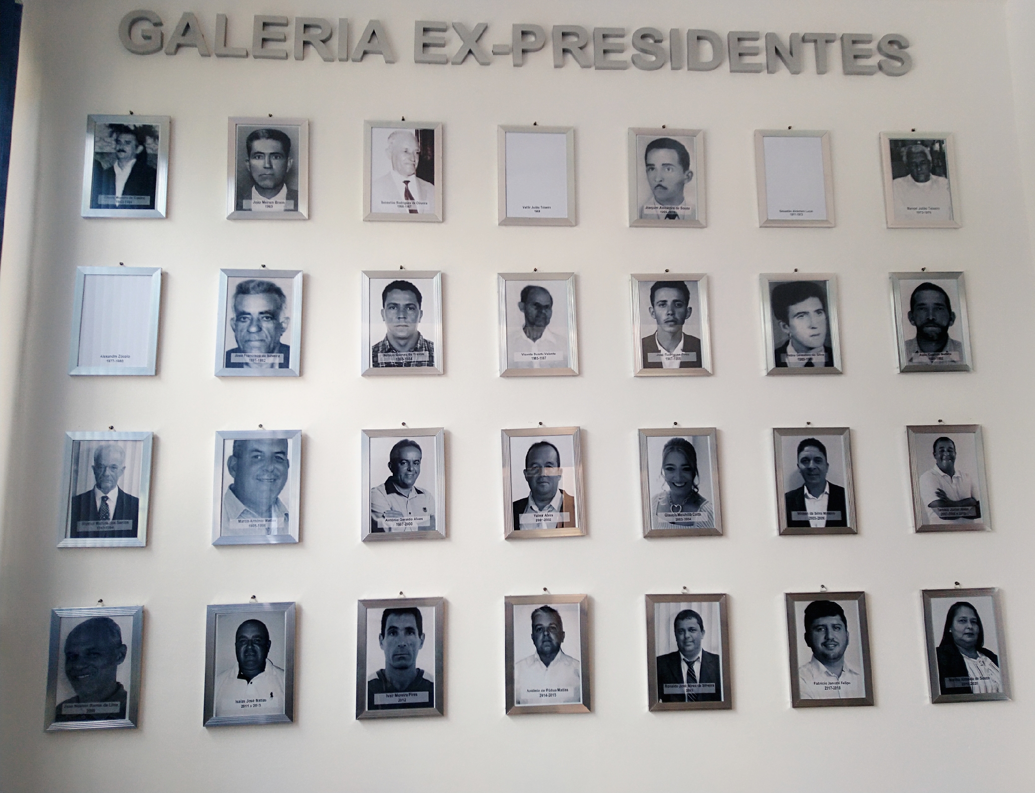 Câmara conclui galeria de ex-presidentes 